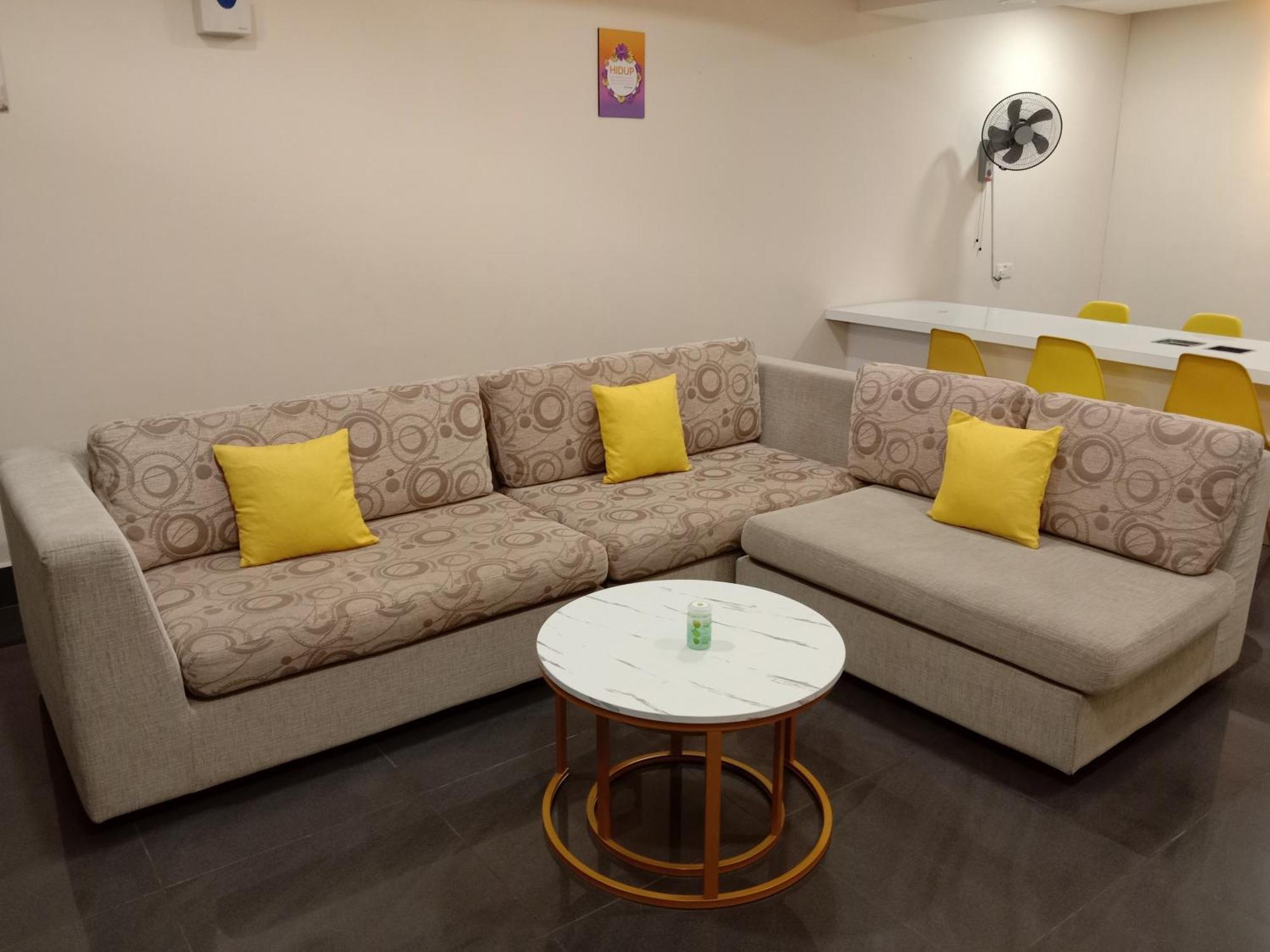 Muallim Home Mersing Bagian luar foto